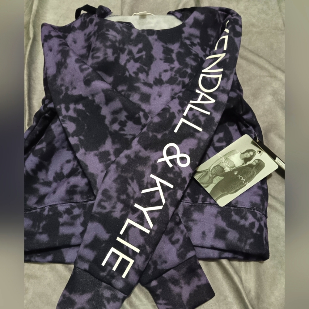 Kendall & Kylie Purple Grey Tie Dye Cropped Hoodie K1-2101 NWT Womens Small